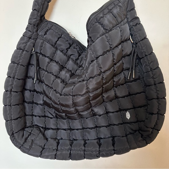 Free People FP Movement Quilted Carryall Black - Picture 6 of 9
